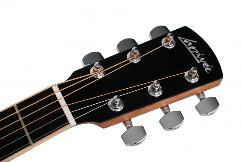 גיטרה אקוסטית מוגברת + ארגז קשיח LARRIVEE L-03V Mahogany w/ VTC Element