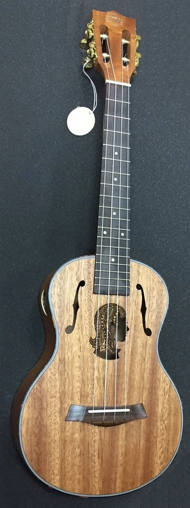 יוקללה טנור ";26 Romeo Excellence UK-2660D-26 lady sound hole
