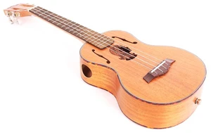 יוקללה קונצרט "24 Romeo Excellence UK-2660D-24 lady sound hole